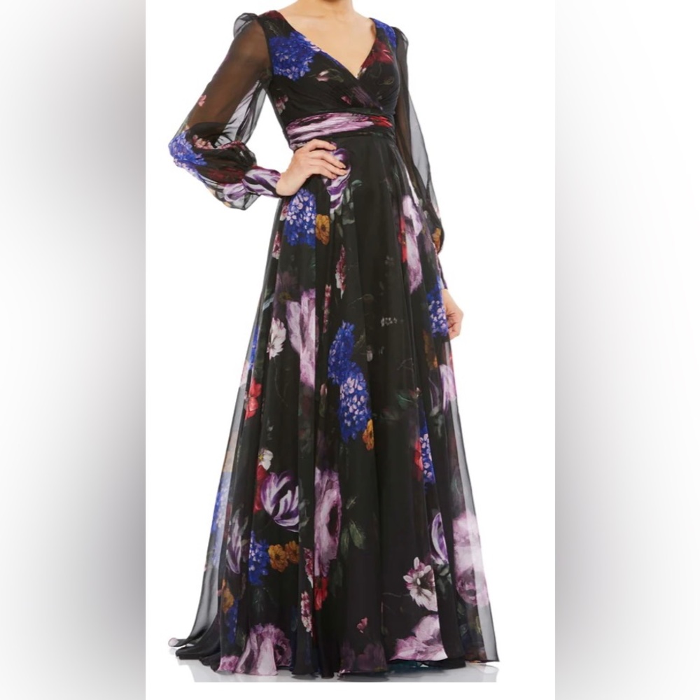 FLORAL PRINT CHIFFON
LONG SLEEVE MAXI
DRESS
